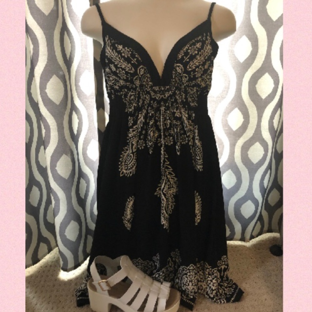 NWOT Black dress